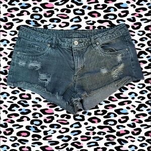Y2k Low Rise Distressed Grey Denim Short Shorts ~ Size 10